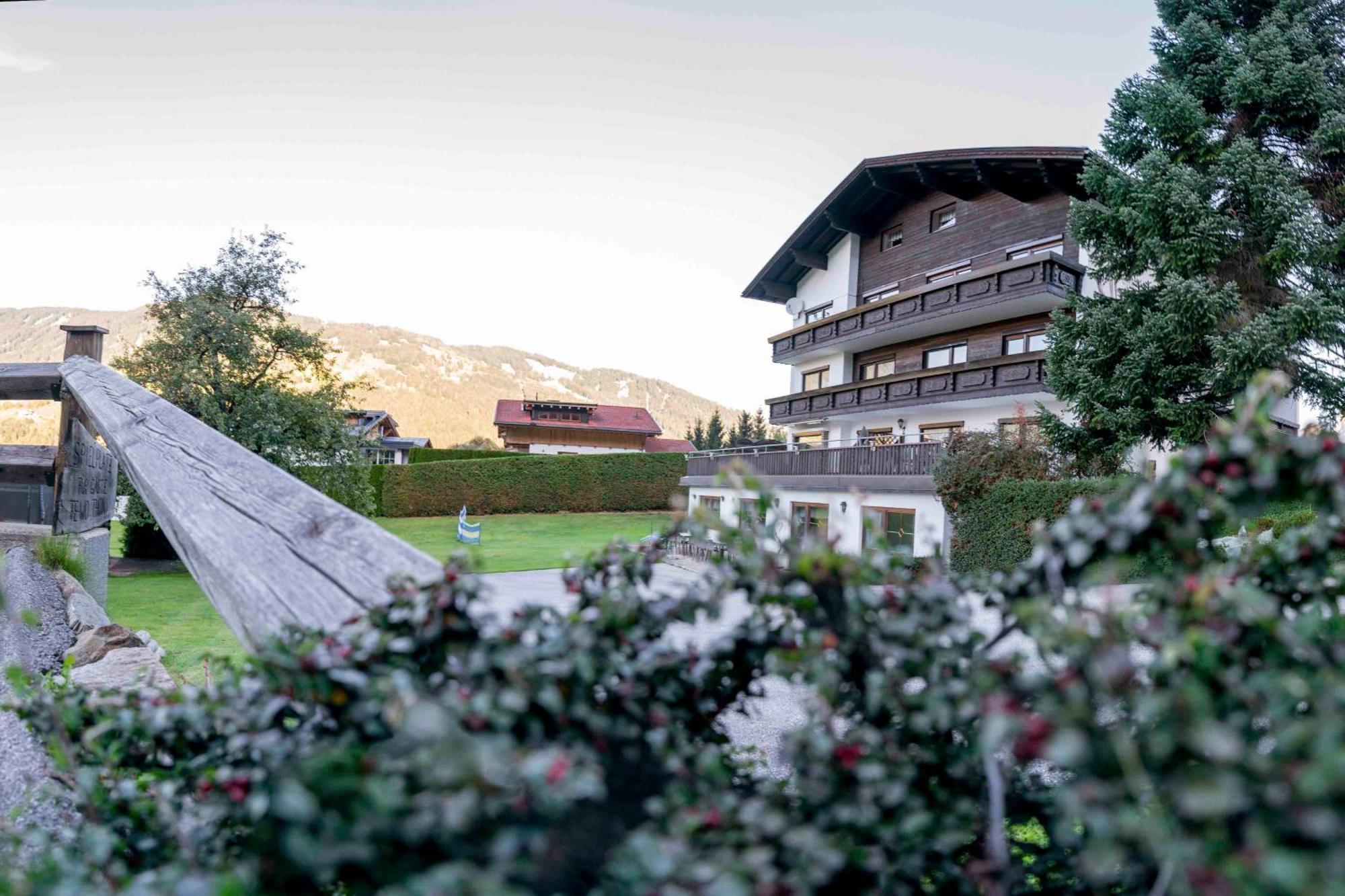 Ferienwohnungen Monja Und Dietmar Thoeni Arzl im Pitztal Exterior foto