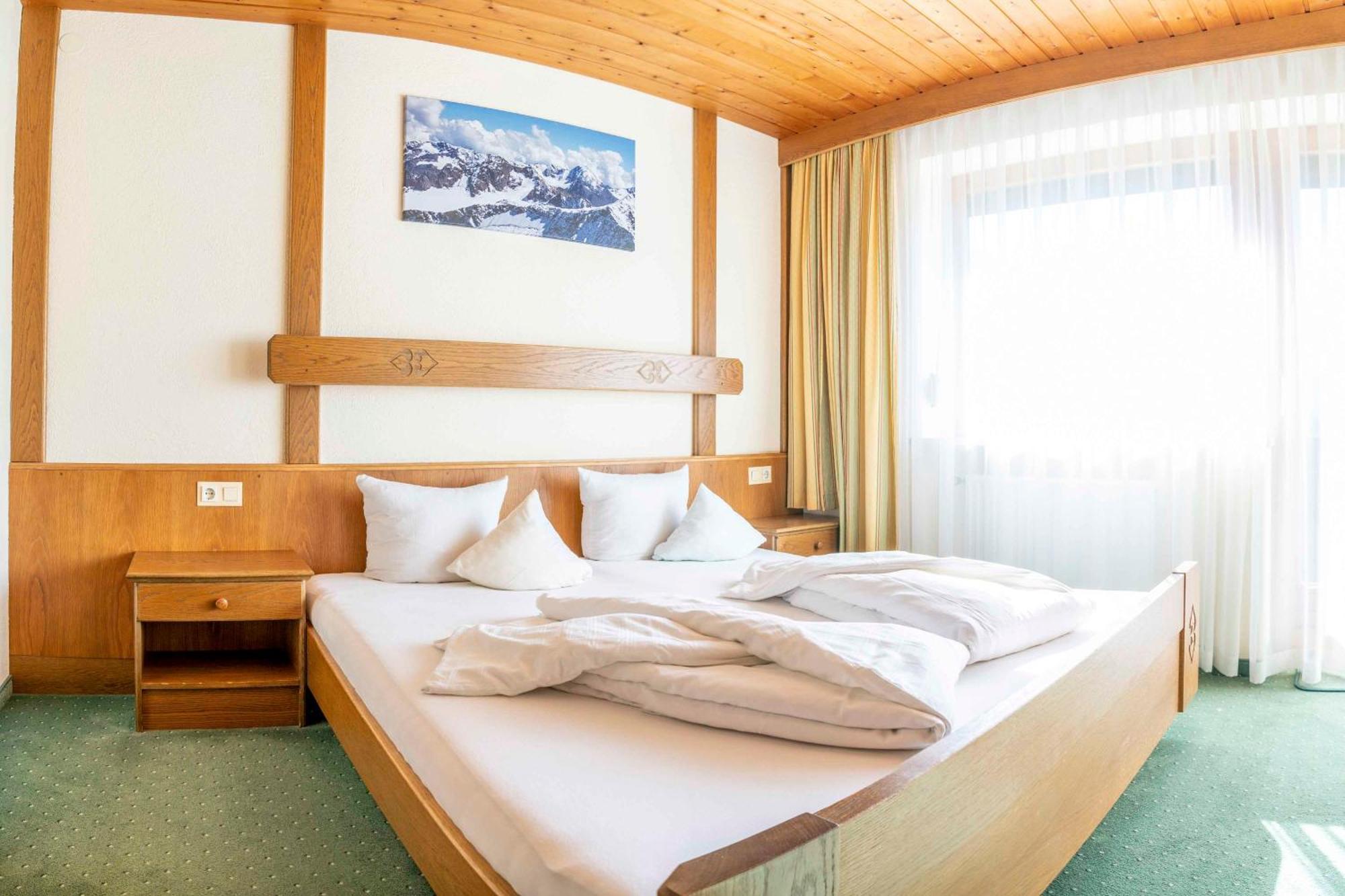 Ferienwohnungen Monja Und Dietmar Thoeni Arzl im Pitztal Exterior foto